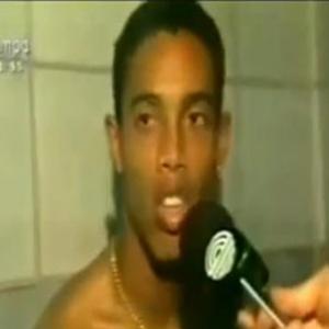 Ronaldinho - Tente não rir