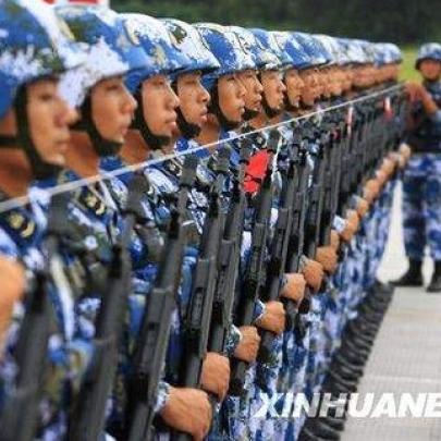 Imagens chocantes dos bastidores do exército chinês