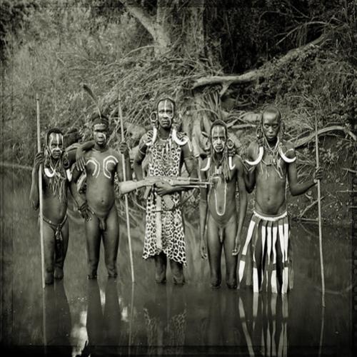 Conheça as tribos mais isoladas do mundo
