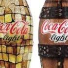 Embalagem de Coca-Cola com grife