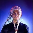 “Touca” cerebral permite controlar máquinas apenas com o pensamento