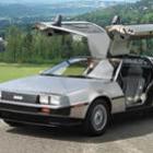 DeLorean: Carro ganha motor elétrico