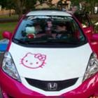 O carro da Hello Kitty para agradar a sua criança interior