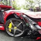 O triste fim de uma bela Ferrari