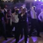 Dancinha surpresa no casamento