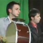 Banda de polca da Ucrânia faz versão de músicas famosas