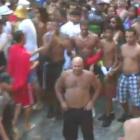 O carnaval que a TV não mostra, briga em bloco da Preta Gil no Rio!