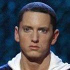 Veja Porque o Eminem Está Com Essa Cara