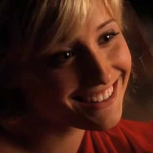 Por onde anda e o que aconteceu com Chloe Sullivan de ‘Smallville’?