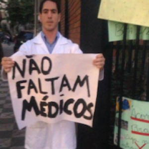 Médico brasileiro pego na mentira perde chance de ficar calado