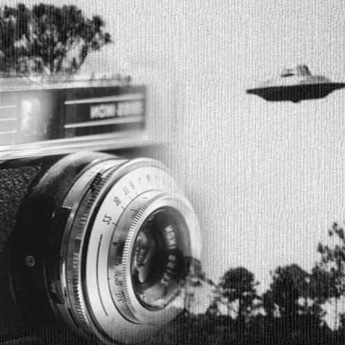 OVNIs: Melhores fotos de UFOs antes de inventarem o Photoshop 