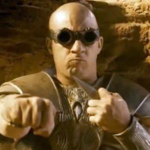 Riddick, 2013 (Vin Diesel). Imagens, frases e trailer do filme.