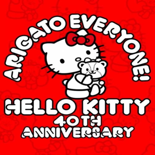 Hello Kitty completa 40 anos enfrentando concorrência.