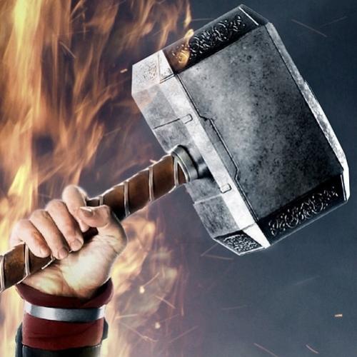 7 personagens que são dignos de levantar o martelo de Thor