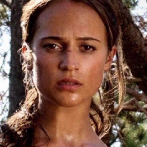 Tomb Raider: A Origem (2018). Trailer Legendado. Ação. Aventura. Poste