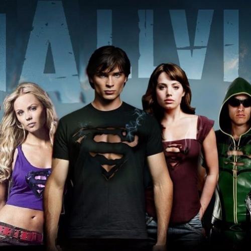Smallville: Por que Clark Kent demorou tanto para vestir o traje do Su