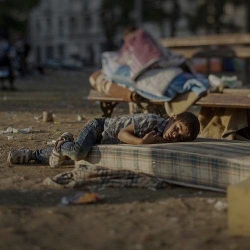 10 Imagens mostrando onde as crianças sírias refugiadas dormem