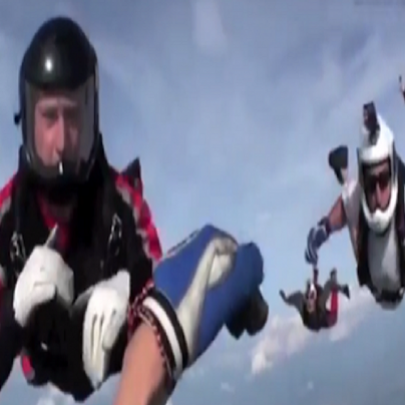 Paraquedista fica desacordado durante salto