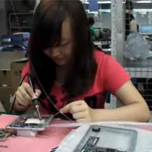 Veja como é fabricado o seu tablet…na China.