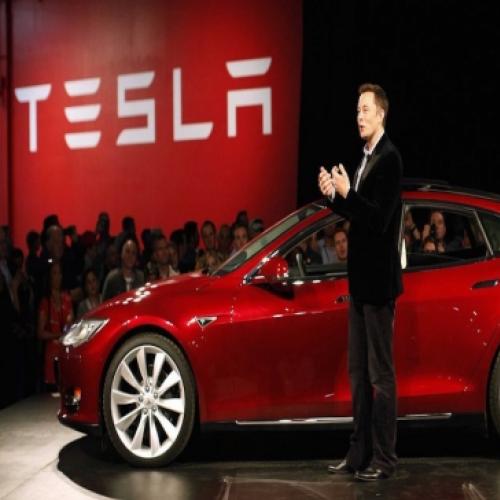 Pré-venda do Tesla 3 com Bitcoin