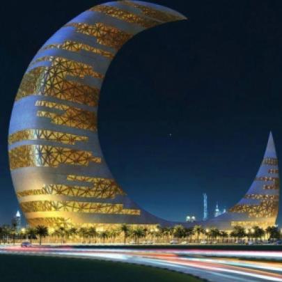 A belíssima torre da Lua Crescente, em Dubai