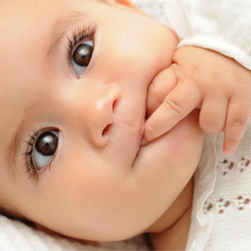20 Curiosidades científicas sobre bebês