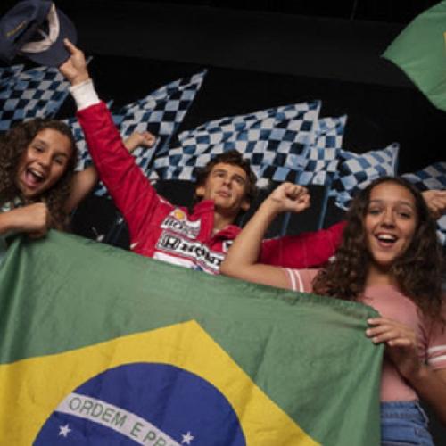 Ayrton Senna é homenageado no Madame Tussauds de Orlando