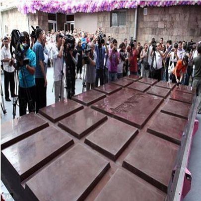 Conheça a maior barra de chocolate do mundo