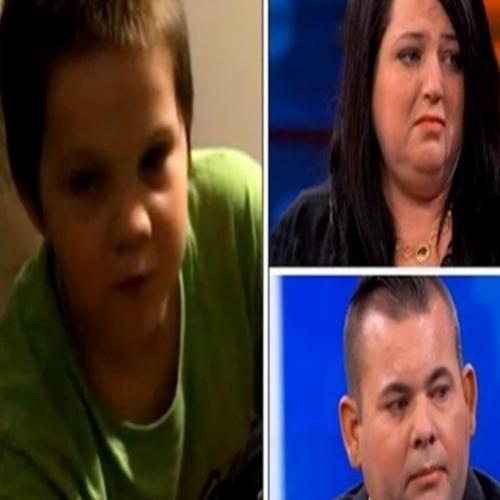 Pais estão com medo de serem assassinado pelo filho de 7 anos
