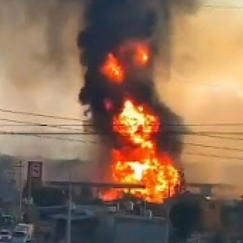 Vídeo mostra o que acontece quando um posto de combustível explode