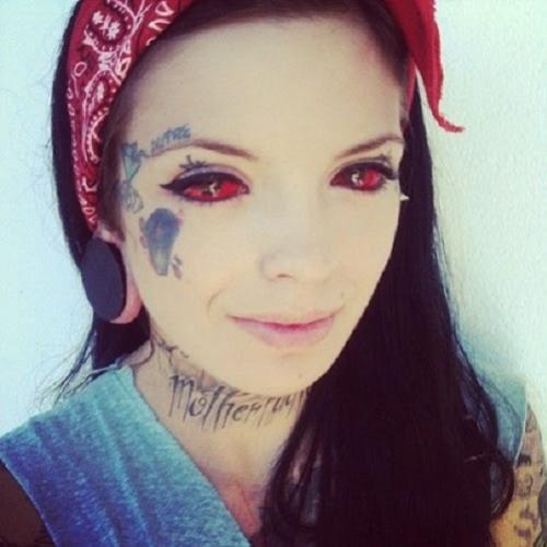 Tatuagem no olho, você faria?