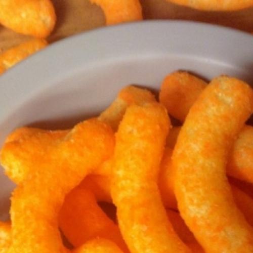 Salgadinhos tipo Cheetos: saiba como são feitos os salgadinhos!
