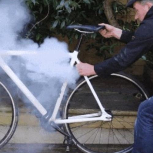 O alarme explosivo que promete livrar sua bike de ladrões
