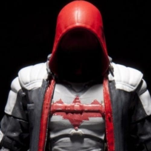 Capuz Vermelho será personagem jogável em Arkham Knight.