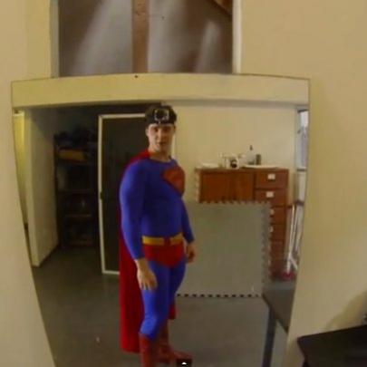 O Superman com uma GoPro mostrando o seu dia a dia