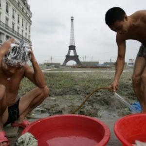 Conheça a Paris chinesa (22 fotos)