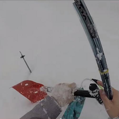 Esquiador é soterrado por avalanche e seu resgate tem que ser rápido
