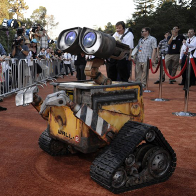 Veja! Video mostra robô do filme Wall-E sendo feito na vida real!