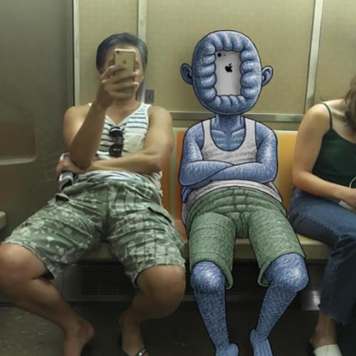 Imagens de monstros no metrô e na cidade.