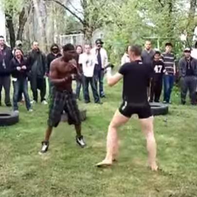 MMA da vida real Jiu-Jitsu vs Muay Thai parte 2, vídeo