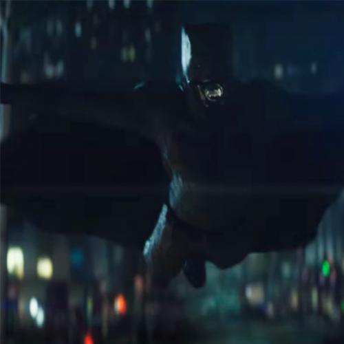 Batman e Coringa ganham destaque em novo trailer do Esquadrão Suicida