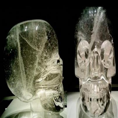 Objetos fora do tempo: As incríveis caveiras de cristal