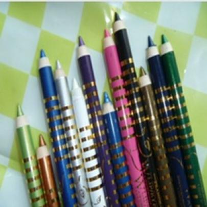Conjunto de 12 lápis delineadores