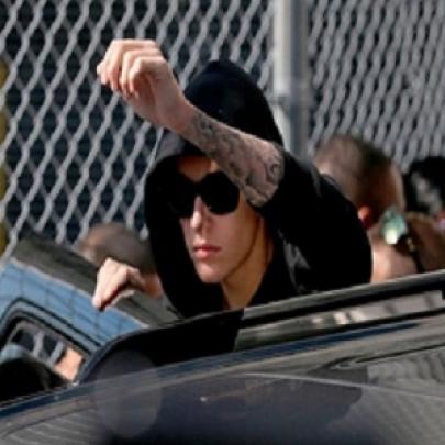 Justin Bieber é intimado novamente após ser acusado de agressão
