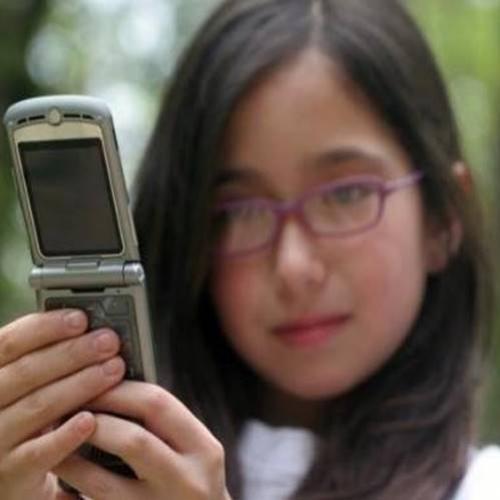 Qual a idade certa da criança ter um celular?