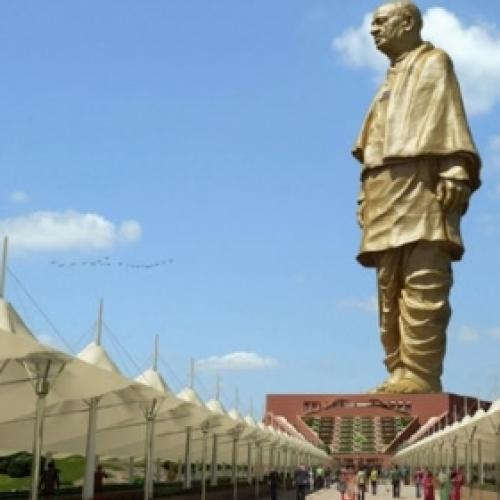 A maior estátua do mundo foi inaugurada na Índia, na semana passada.
