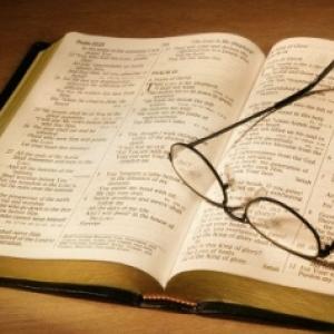 Estudo e Leitura da Bíblia em Vídeos - Livro de Levítico