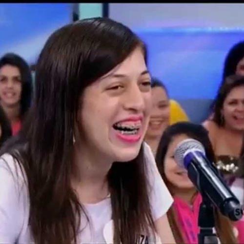 Ana Luiza e a sua risada no programa do Silvio Santos