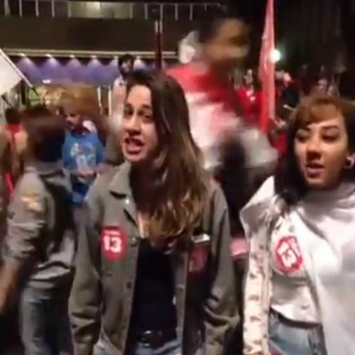 Menina é atacada violentamente ao comemorar vitória da Dilma