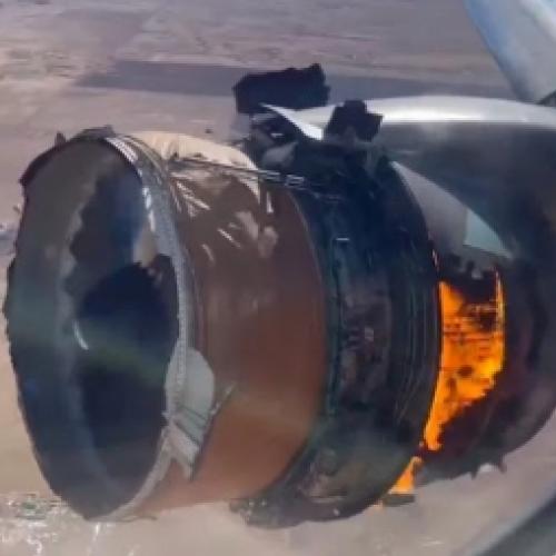Vídeo mostra uma falha de motor de avião bem de perto